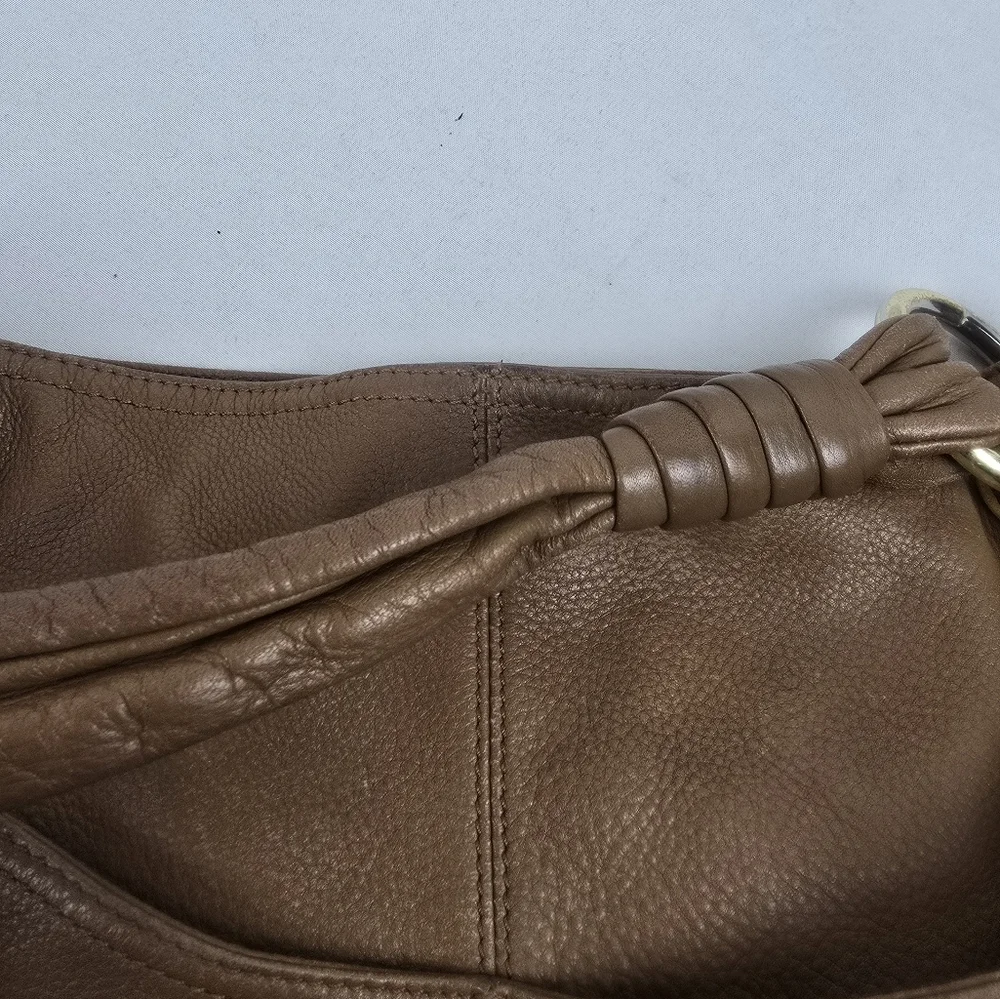 b. makowsky stylish brown